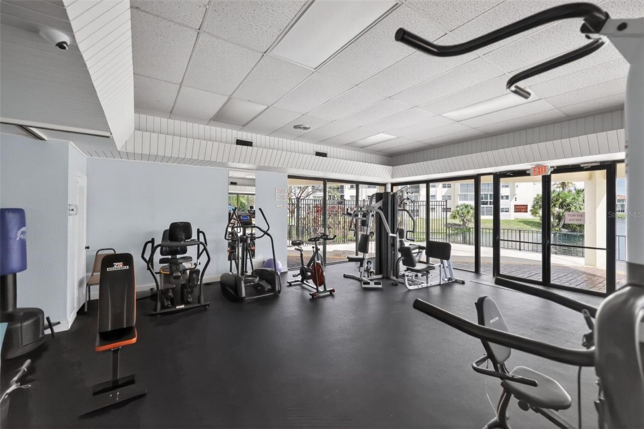 8051 N Sunrise Lakes Drive, Unit 307, Sunrise, FL 33322 Photo