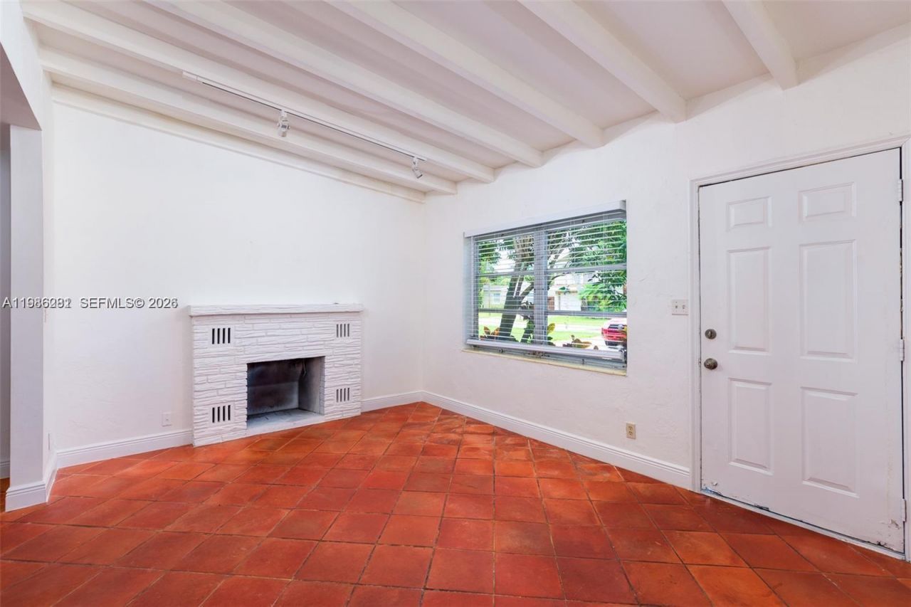 1716 SW 12th Ct, Fort Lauderdale, FL 33312 Photo