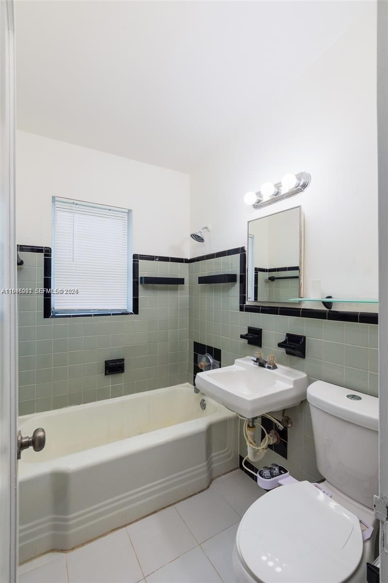 1716 SW 12th Ct, Fort Lauderdale, FL 33312 Photo