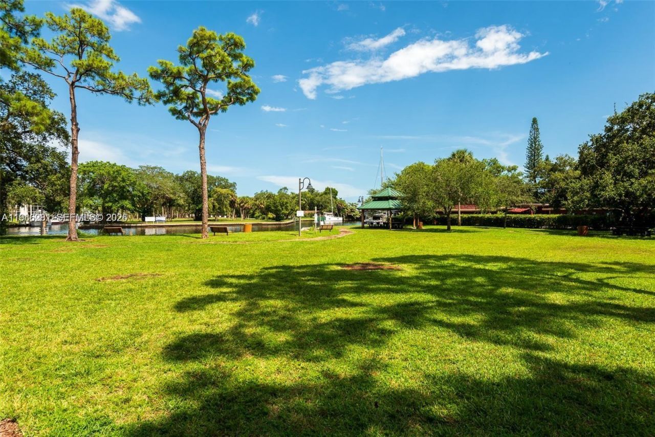 1716 SW 12th Ct, Fort Lauderdale, FL 33312 Photo