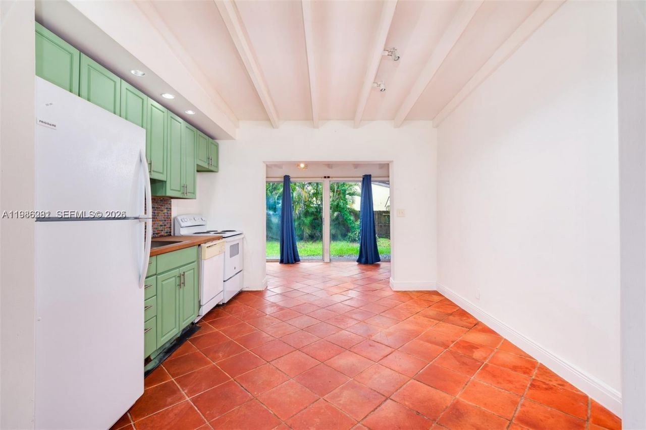 1716 SW 12th Ct, Fort Lauderdale, FL 33312 Photo