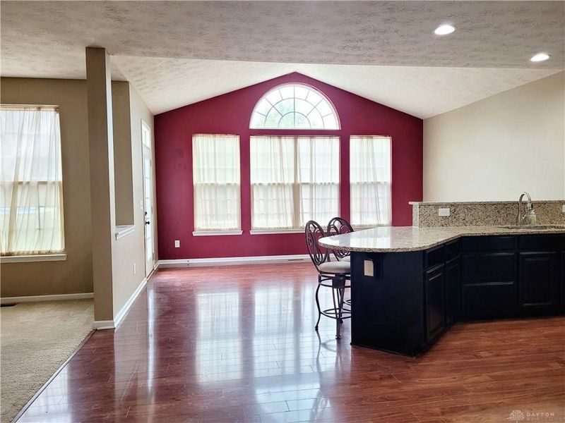 525 Recess Drive, Riverside, OH 45404 Photo 10