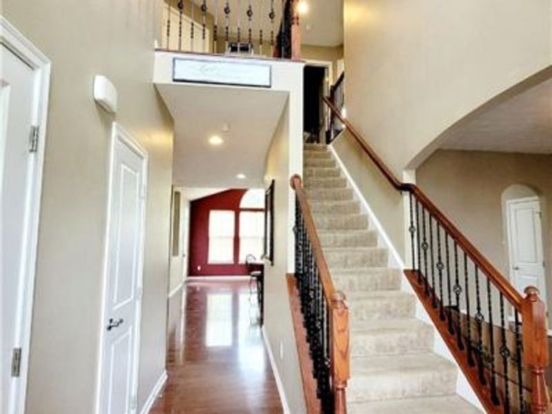 525 Recess Drive, Riverside, OH 45404 Photo 6