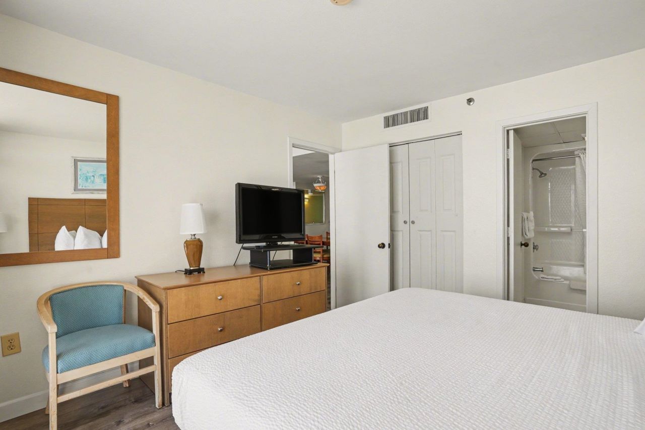 4800 S Ocean Blvd. Photo 10