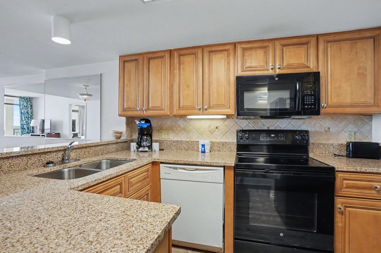 4800 S Ocean Blvd. Photo 6