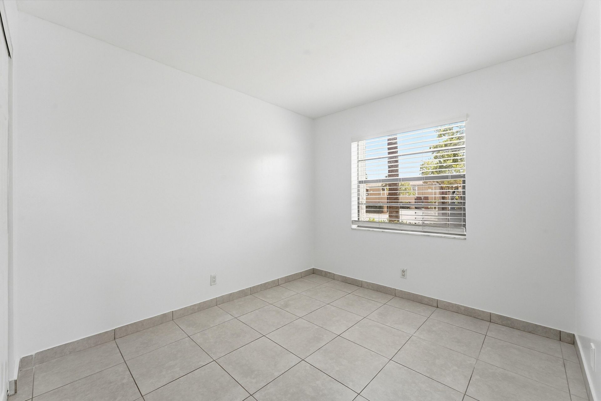 2671 Riverside Drive, Unit 1, Coral Springs, FL 33065 Photo