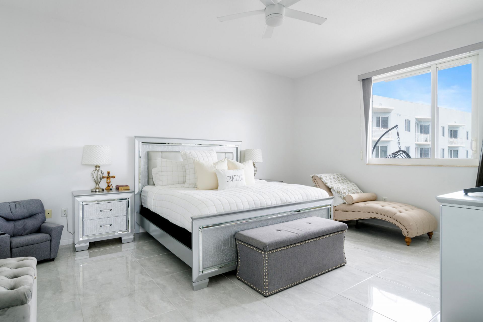 1551 N Flagler Drive, Unit L11, West Palm Beach, FL 33401 Photo