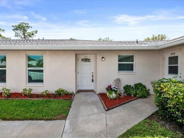 460 Franconia Circle, Unit A, Lake Worth, FL 33467