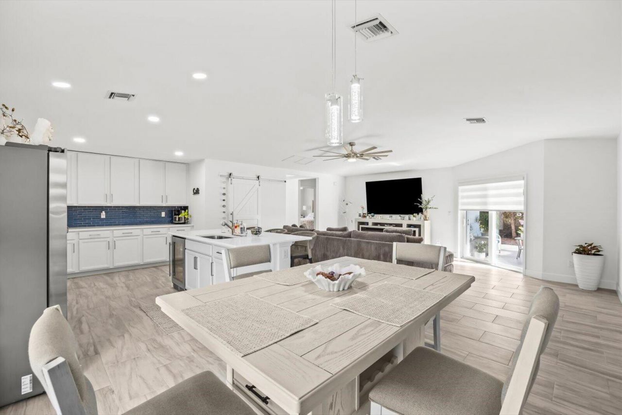 8607 SW 7th Lane, Okeechobee, FL 34974 Photo