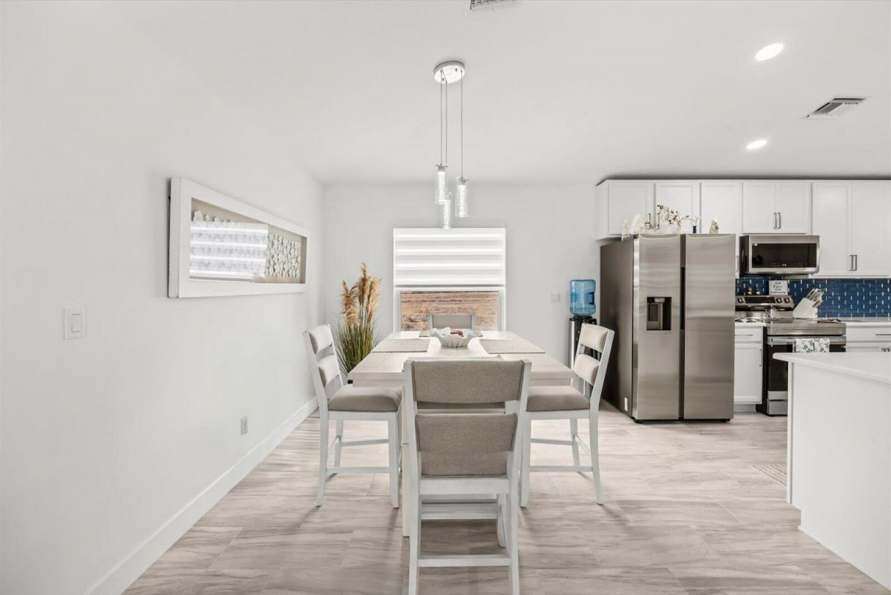 8607 SW 7th Lane, Okeechobee, FL 34974 Photo