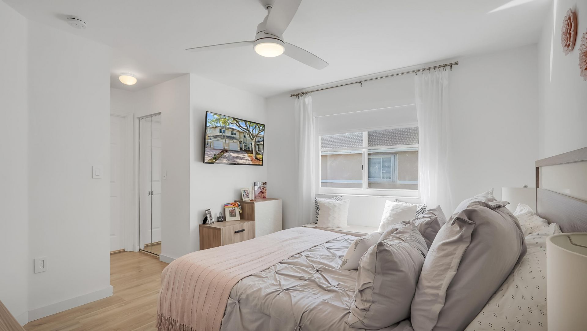 2221 NW 171st Terrace, Unit -, Pembroke Pines, FL 33028 Photo