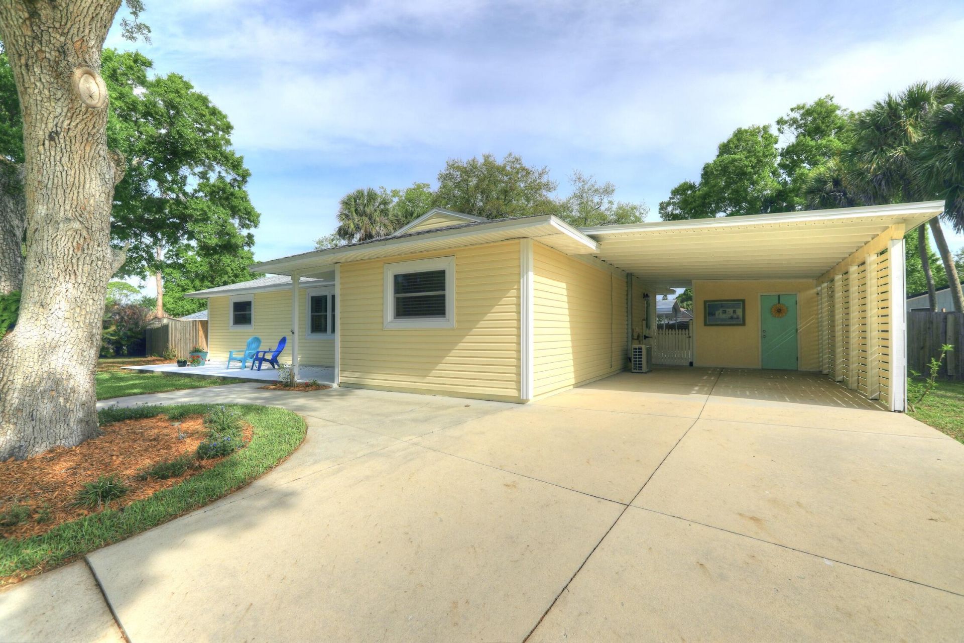 491 Carnival Terrace, Sebastian, FL 32958 Photo