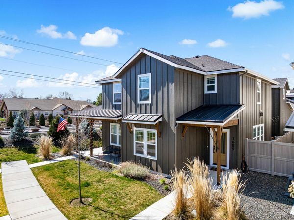 1685 E Cutgrass Ln, Eagle, ID 83616