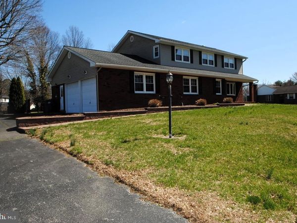 503 COACH DRIVE, BEAR, DE 19701