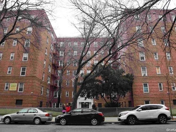 144-44 41st Avenue , Unit 6A, Flushing, NY 11355