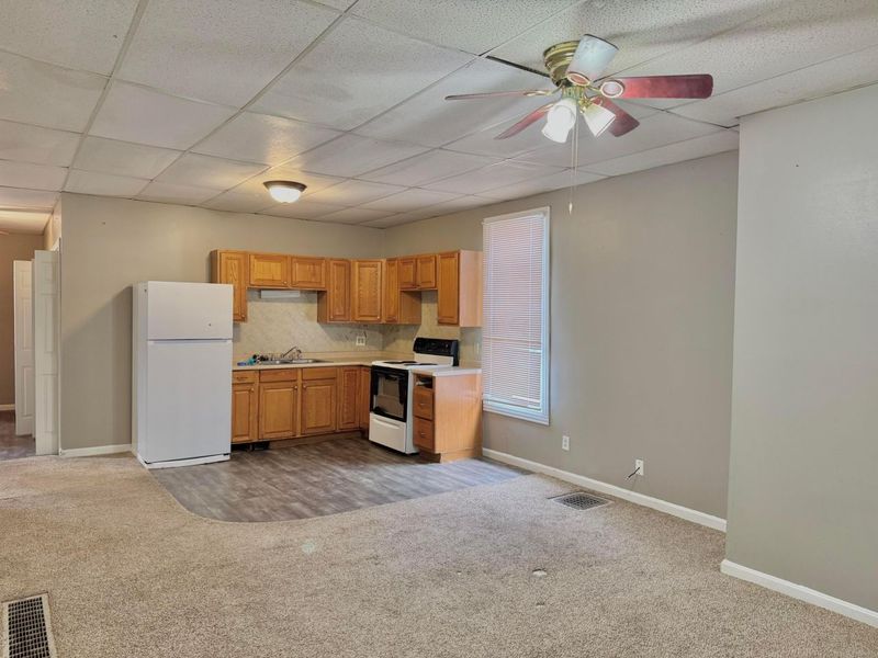 100 1/2 Broadway Street, Shelby, OH 44875 Photo 5