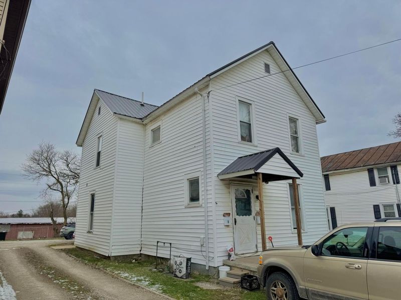 100 1/2 Broadway Street, Shelby, OH 44875 Photo 8