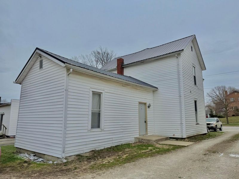 100 1/2 Broadway Street, Shelby, OH 44875 Photo 9