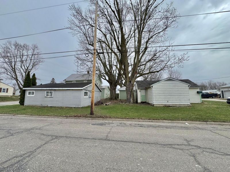 1001 Reid Street , Bucyrus, OH 44820 Photo 6
