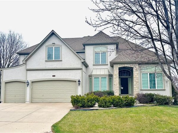 13232 Falmouth Street, Leawood, KS 66209