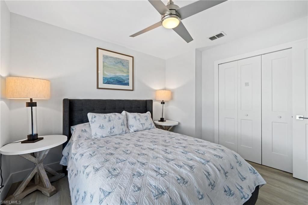 822 Gulf Pavilion Dr, Unit 201, Naples, FL 34108 Photo