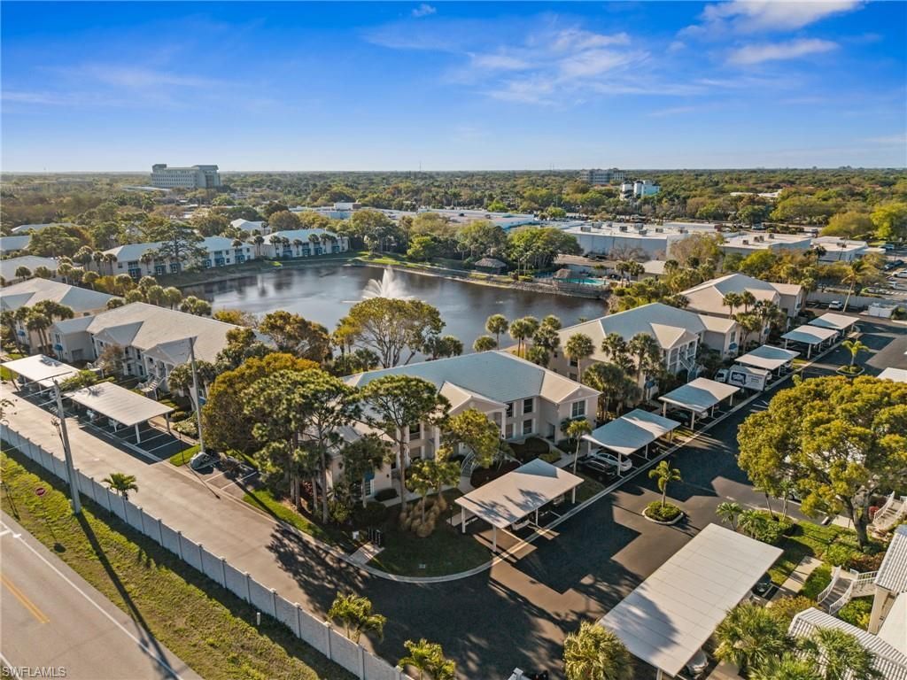 822 Gulf Pavilion Dr , Unit 201, Naples, FL 34108 Photo