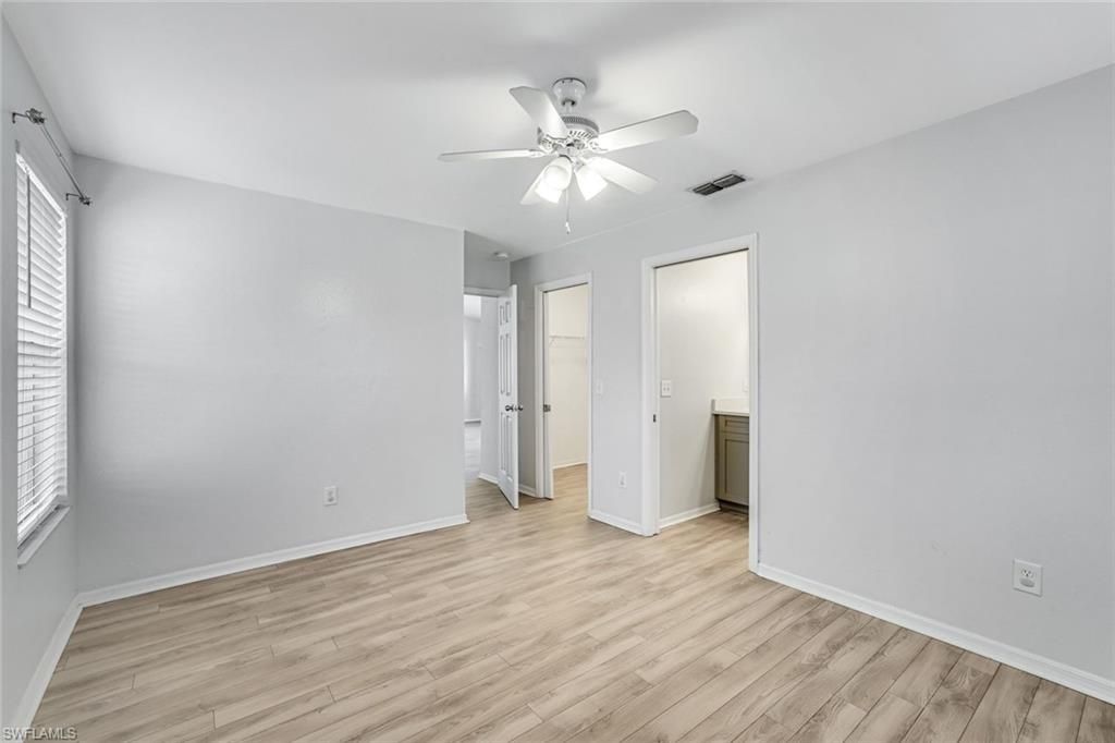 343 Golden Gate Blvd E, Naples, FL 34120 Photo