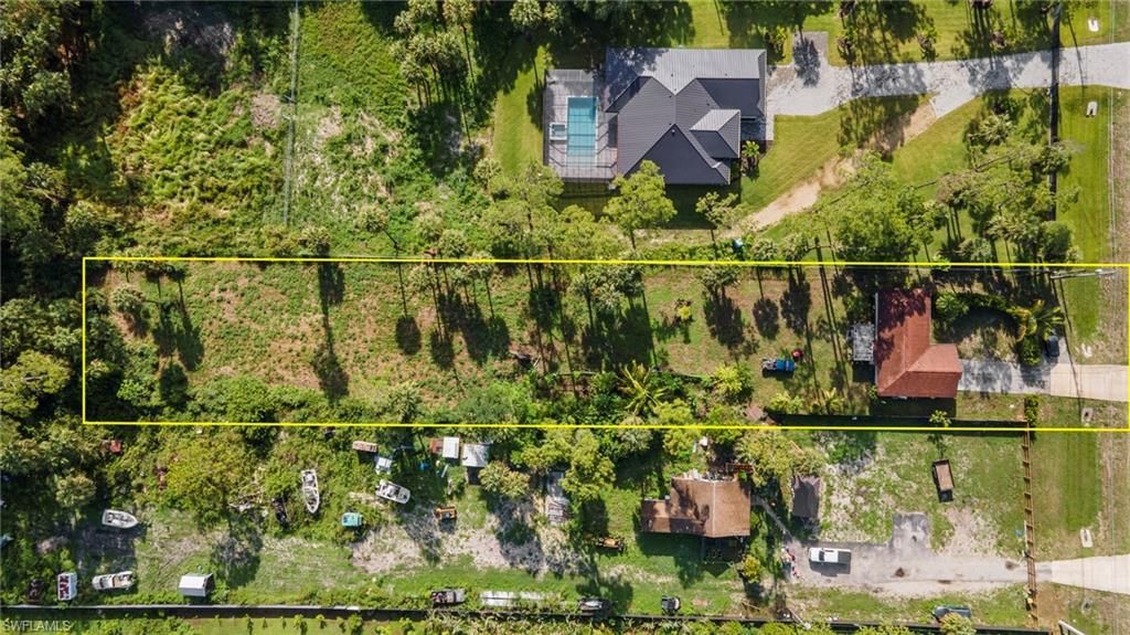 343 Golden Gate Blvd E, Naples, FL 34120 Photo