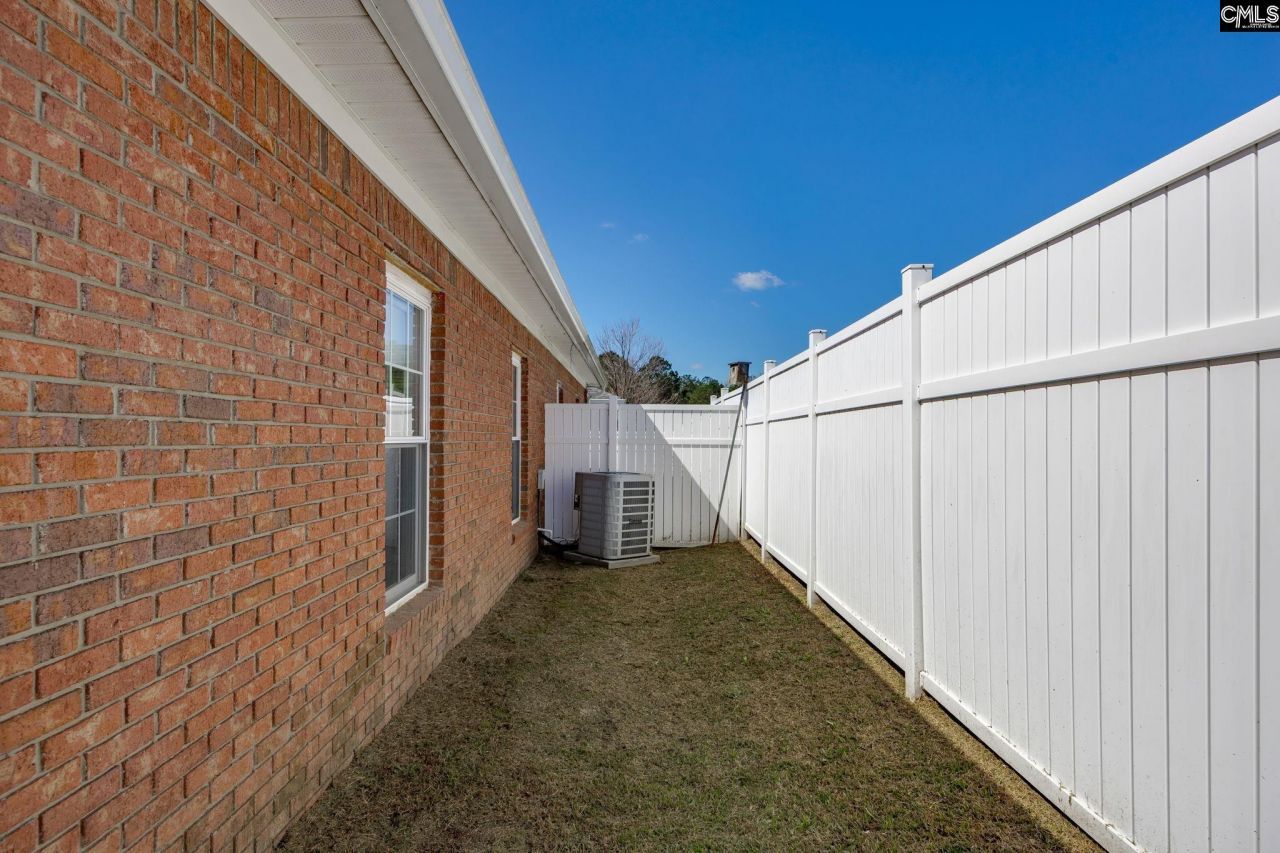 28 Tall Palmetto Lane  Photo 24