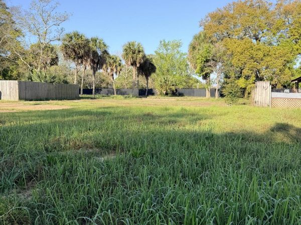 367 Forrest Avenue, Biloxi, MS 39530