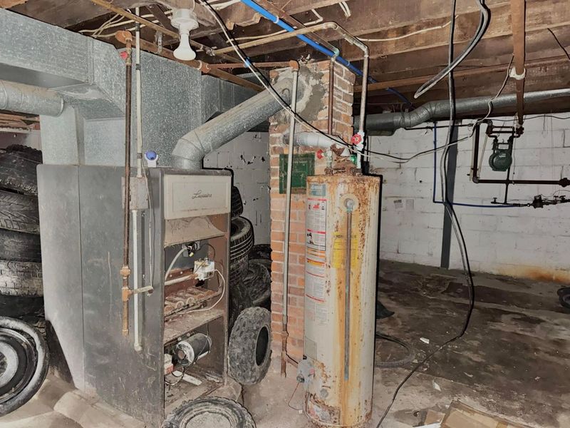 114 Dale Avenue , Willard, OH 44890 Photo 11