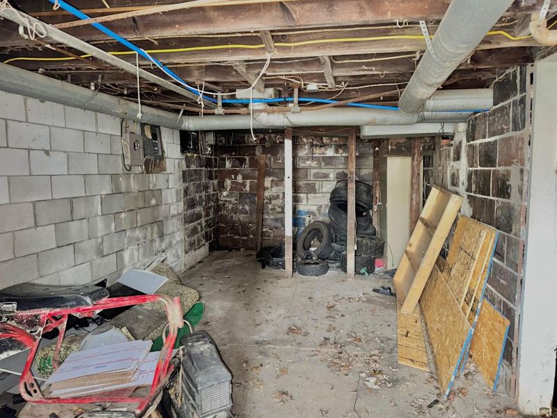 114 Dale Avenue , Willard, OH 44890 Photo 12