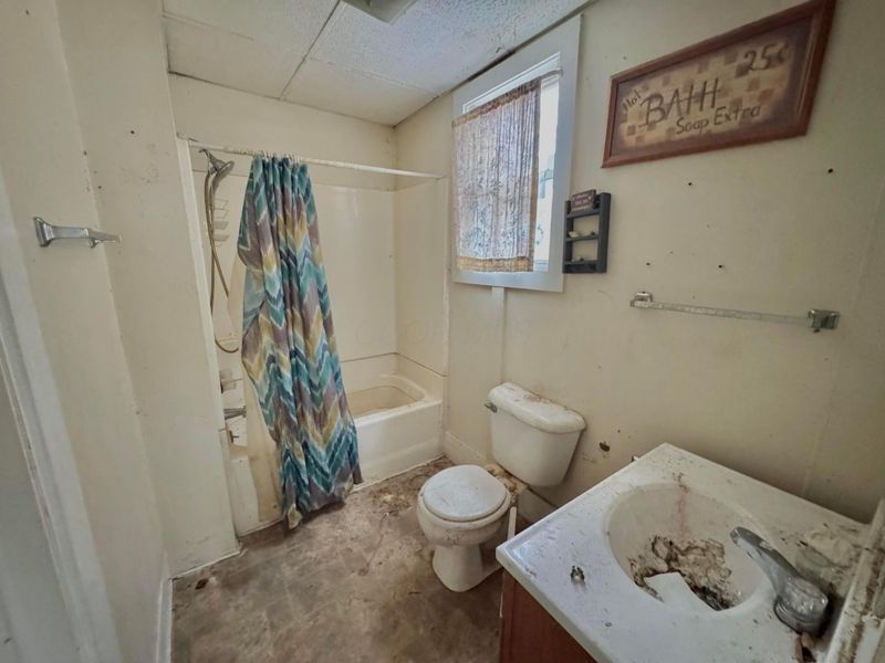 114 Dale Avenue , Willard, OH 44890 Photo 6