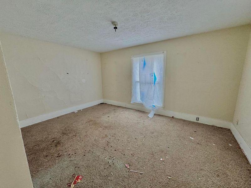 114 Dale Avenue , Willard, OH 44890 Photo 9