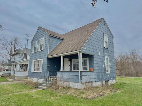 213 Maplewood Street , Willard, OH 44890