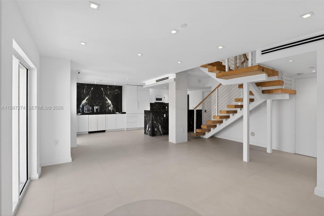 120 Jefferson Ave, Unit 12009, Miami Beach, FL 33139 Photo