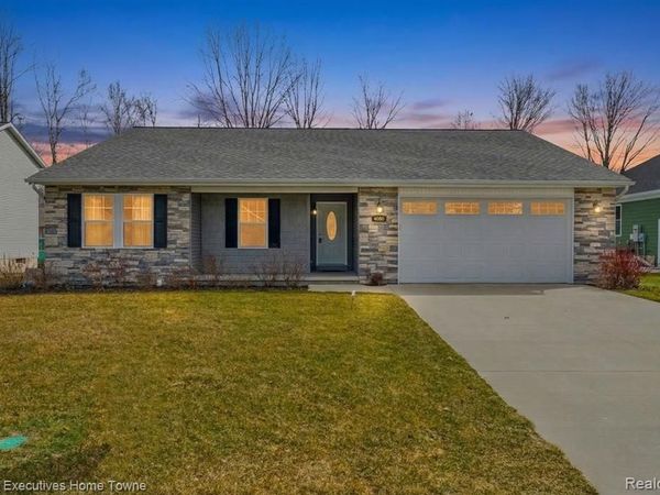 4080 Lancaster Drive, Fort Gratiot Twp, MI 48059