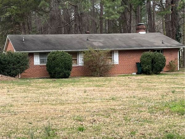 9300 Pridesville Road, Amelia Courthouse, VA 23002