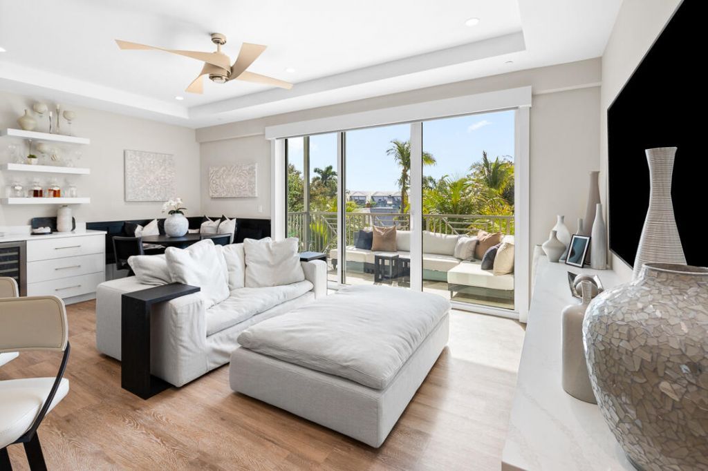 41 SW Seminole Street, Unit 307, Stuart, FL 34994 Photo