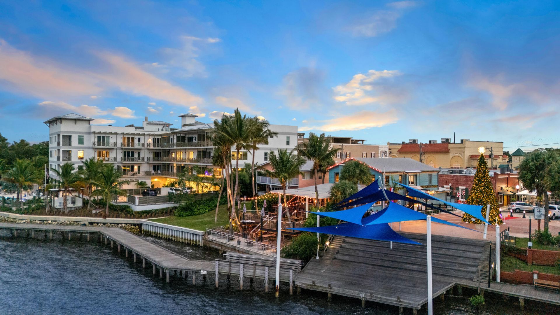 41 SW Seminole Street, Unit 307, Stuart, FL 34994 Photo