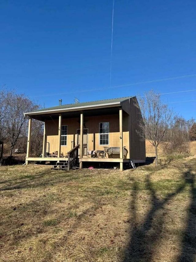 12521 Fallsburg Road Ne, Frazeysburg, OH 43822 Main Photo