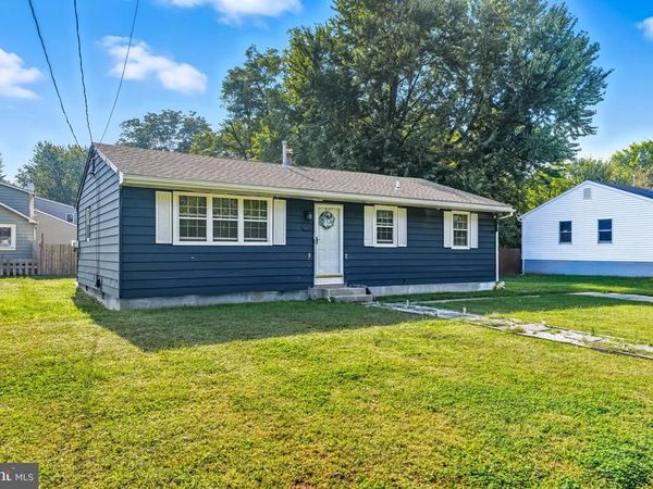 86 DELAWARE DRIVE, PENNSVILLE, NJ 08070