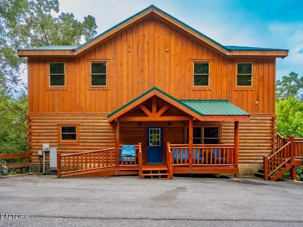 4355 Forest Ridge Way, Pigeon Forge, TN 37863