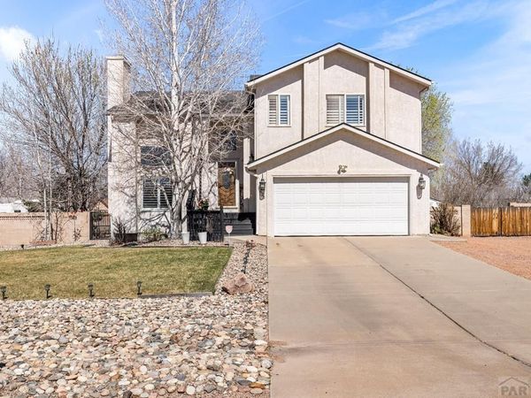 473 W Archer Dr, Pueblo West, CO 81007