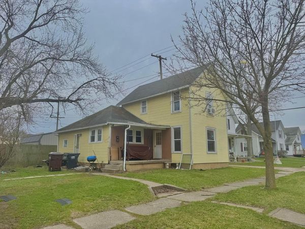 511 W Maple Street , Willard, OH 44890