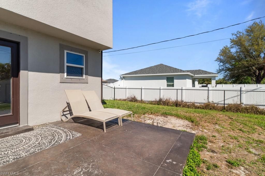 2719 NE 6th Pl, Cape Coral, FL 33909 Photo