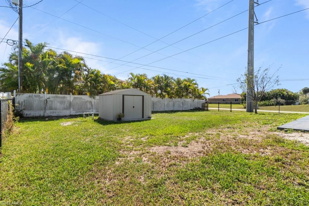 2719 NE 6th Pl, Cape Coral, FL 33909 Photo