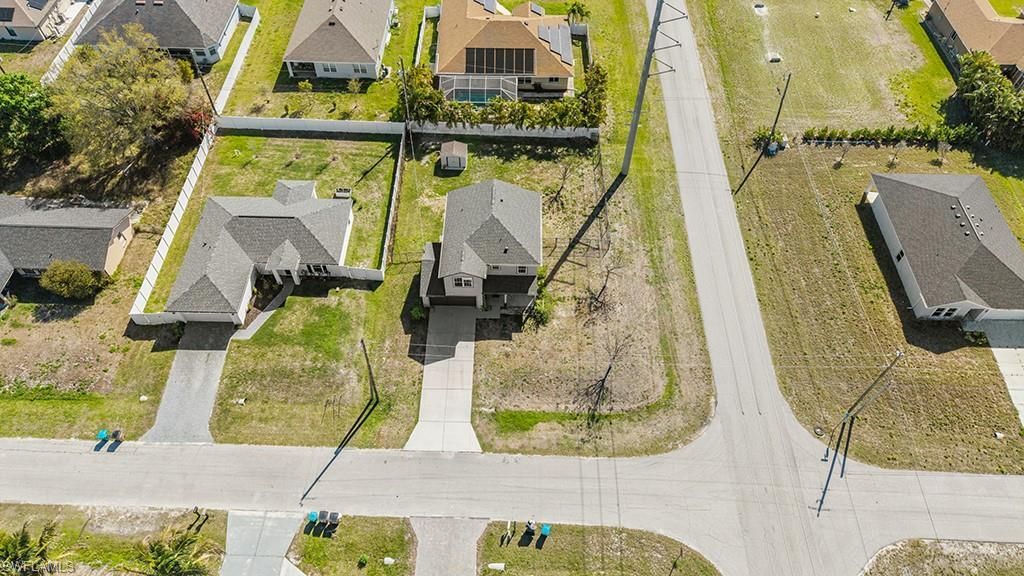 2719 NE 6th Pl, Cape Coral, FL 33909 Photo