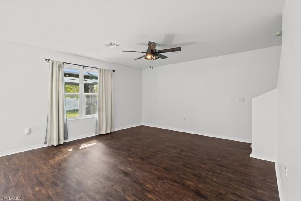 2719 NE 6th Pl, Cape Coral, FL 33909 Photo