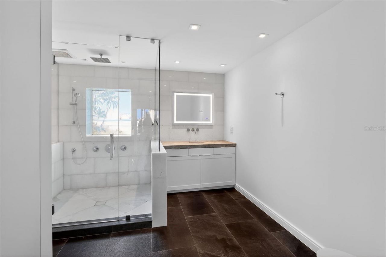 120 Jefferson Avenue, Unit 12009, Miami Beach, FL 33139 Photo